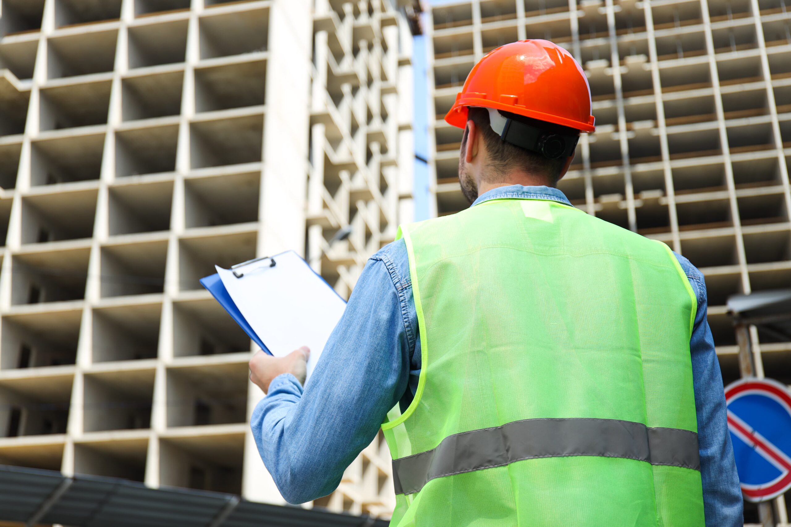خدمة الأعمال الهندسية والإشرافية